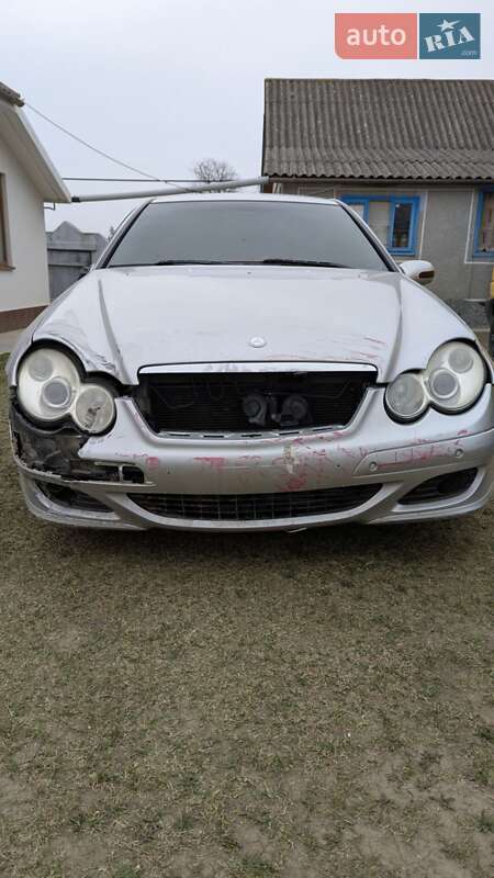 2003 mercedes-benz c 220 d