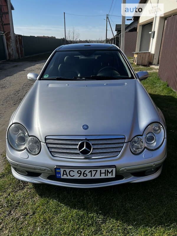 2004 mercedes-benz c 220 cdi
