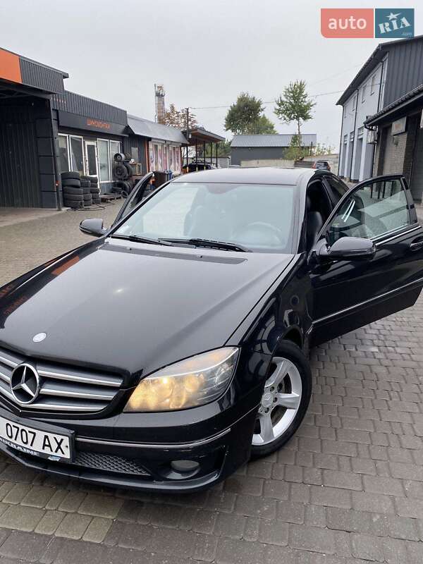 2009 mercedes-benz clc 220