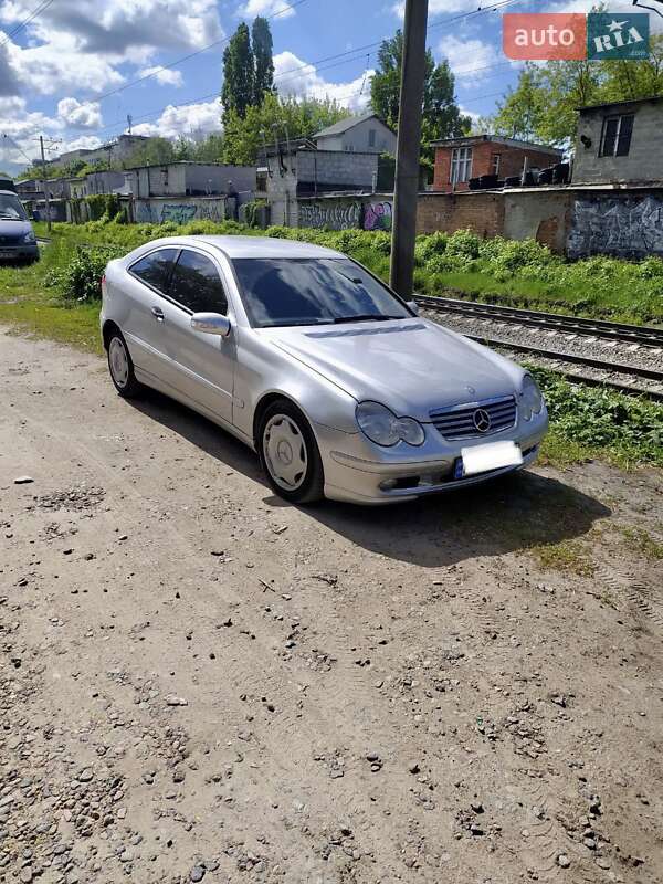 2002 mercedes-benz c 180