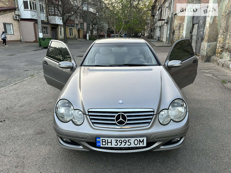 2004 mercedes-benz c-200-k