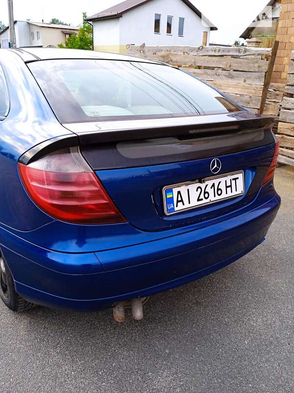 2001 mercedes-benz c-200