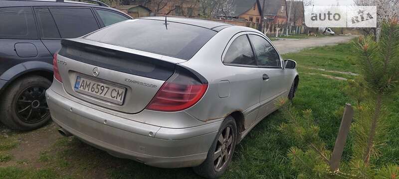 2001 mercedes-benz c-class