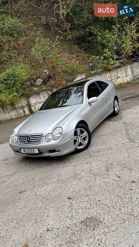 2001 mercedes-benz c 200