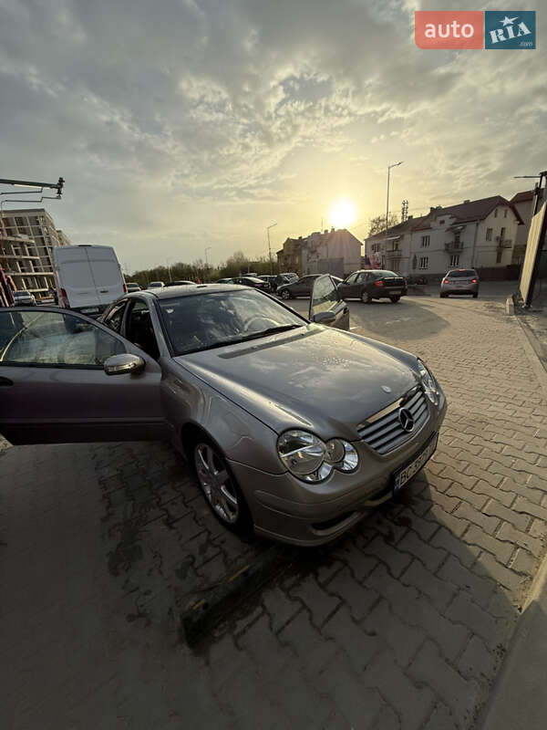 2005 mercedes-benz c 180