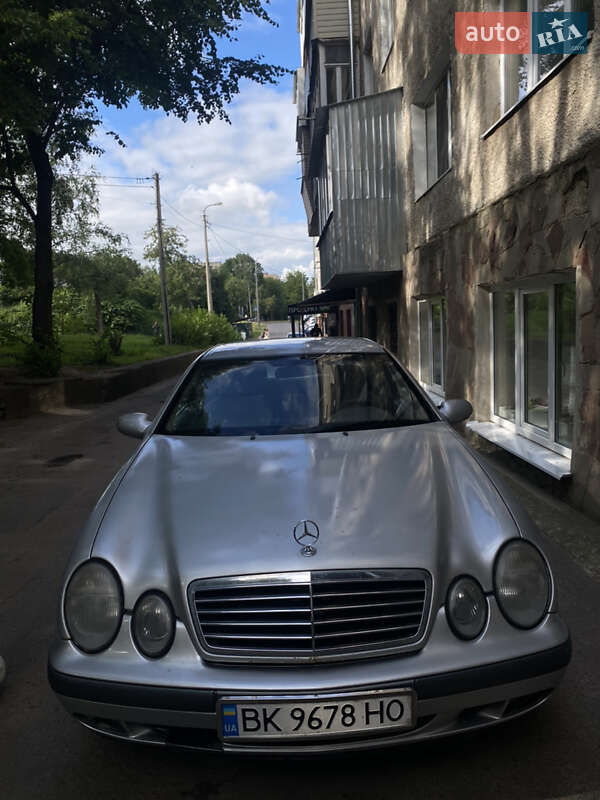 1998 mercedes-benz clk 200