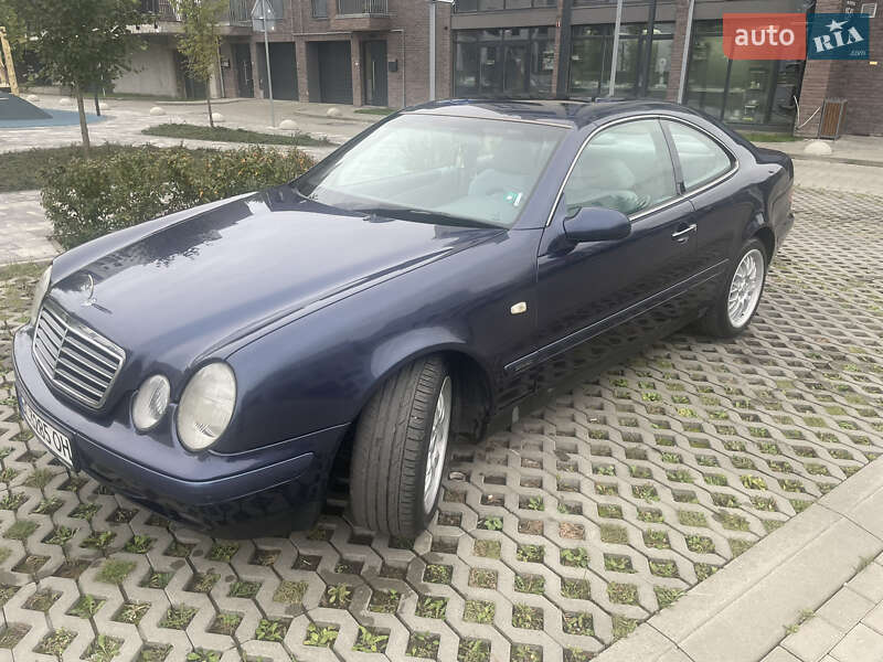 1999 mercedes-benz clk 200