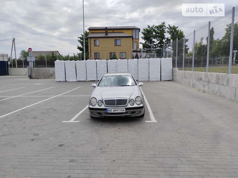 1999 mercedes-benz clk 200