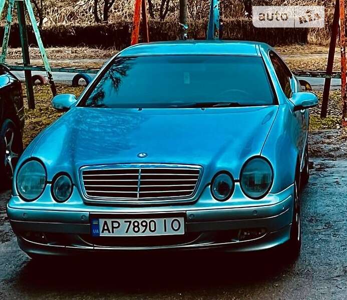 2000 mercedes-benz clk 200