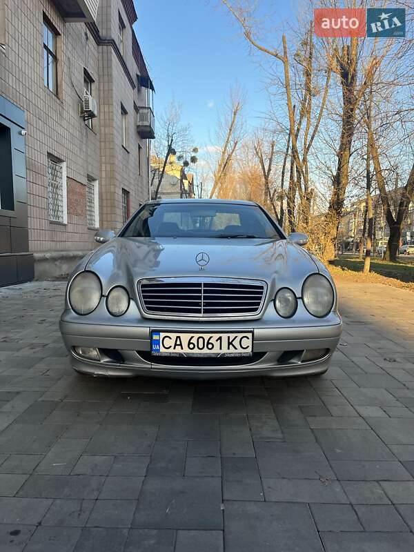 2000 mercedes-benz clk 200