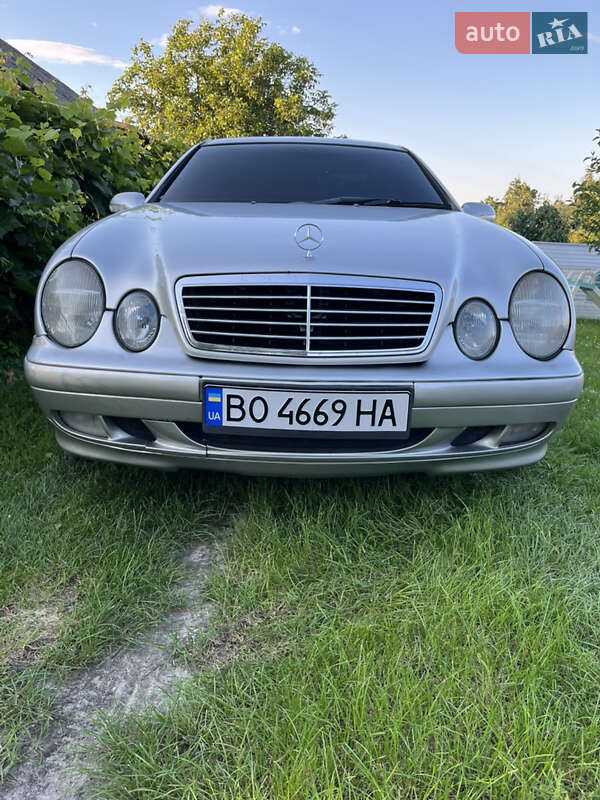 2001 mercedes-benz clk 230