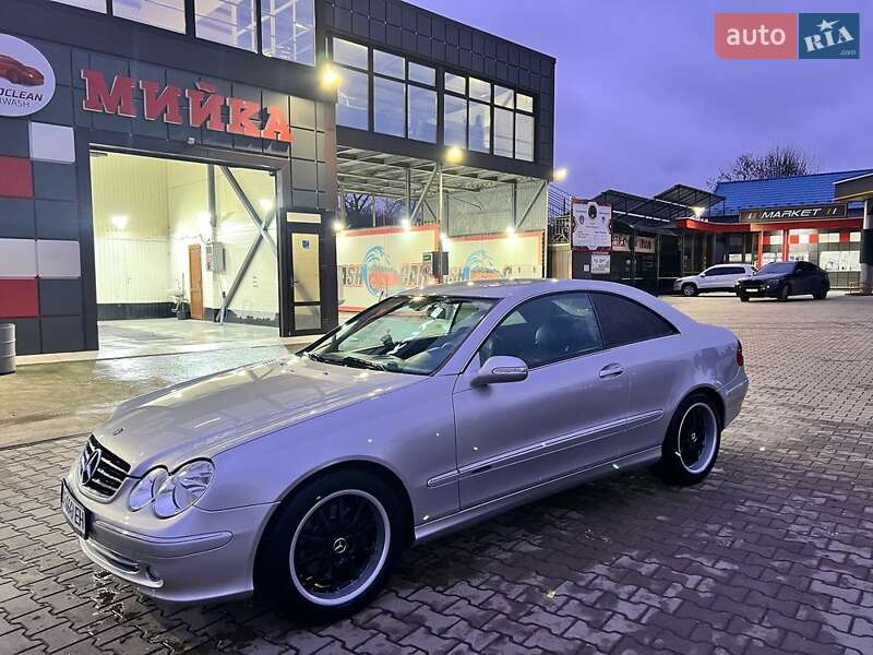 2002 mercedes-benz clk-class