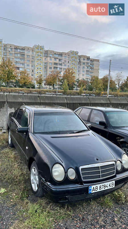 1996 mercedes-benz 220 d