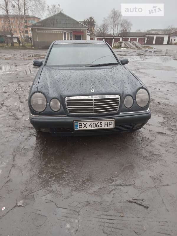 1996 mercedes-benz e-class