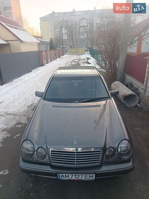 1997 mercedes-benz e-220