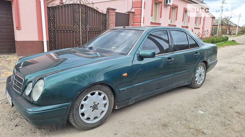 1997 mercedes-benz e 220