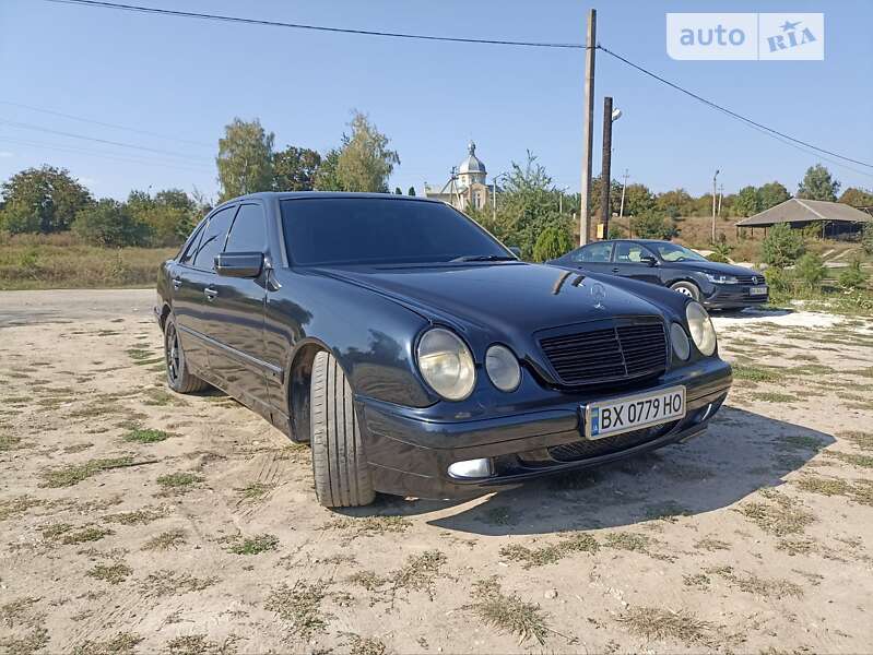 1998 mercedes-benz e 220