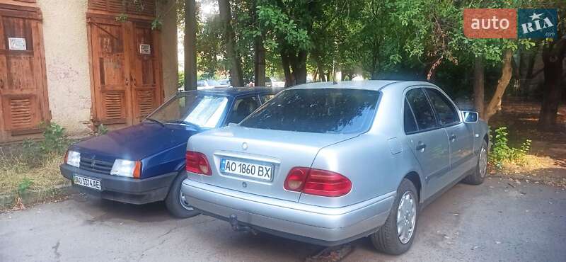 1997 mercedes-benz e 220 d