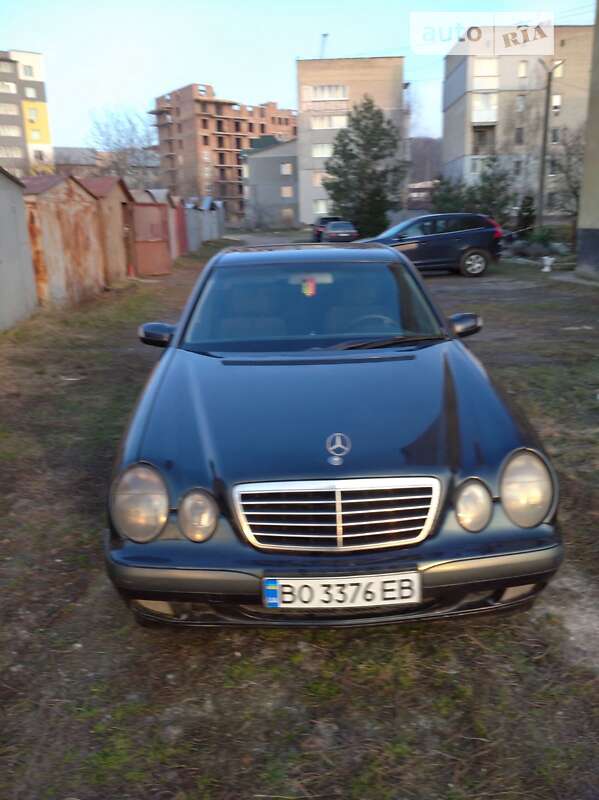 2000 mercedes-benz e-class