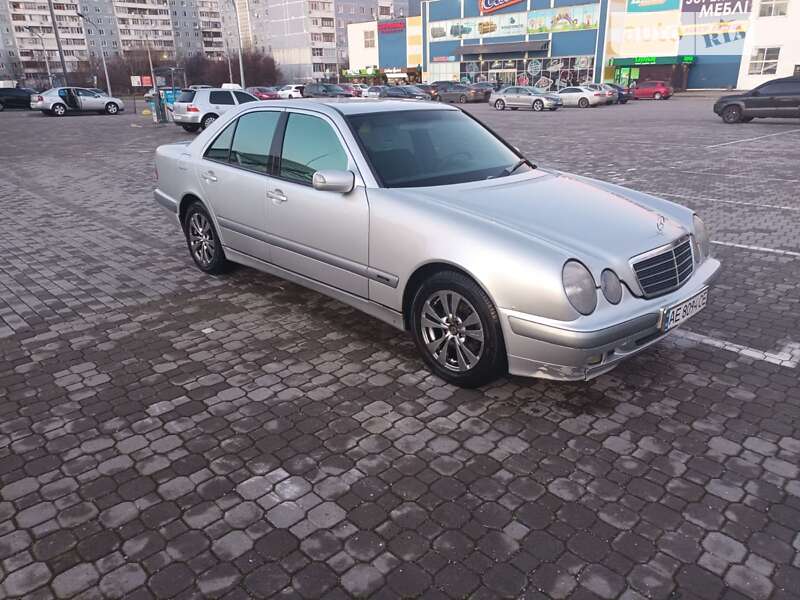 2001 mercedes-benz e 220 cdi