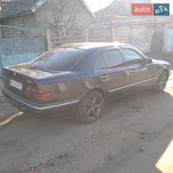 2001 mercedes-benz e 220