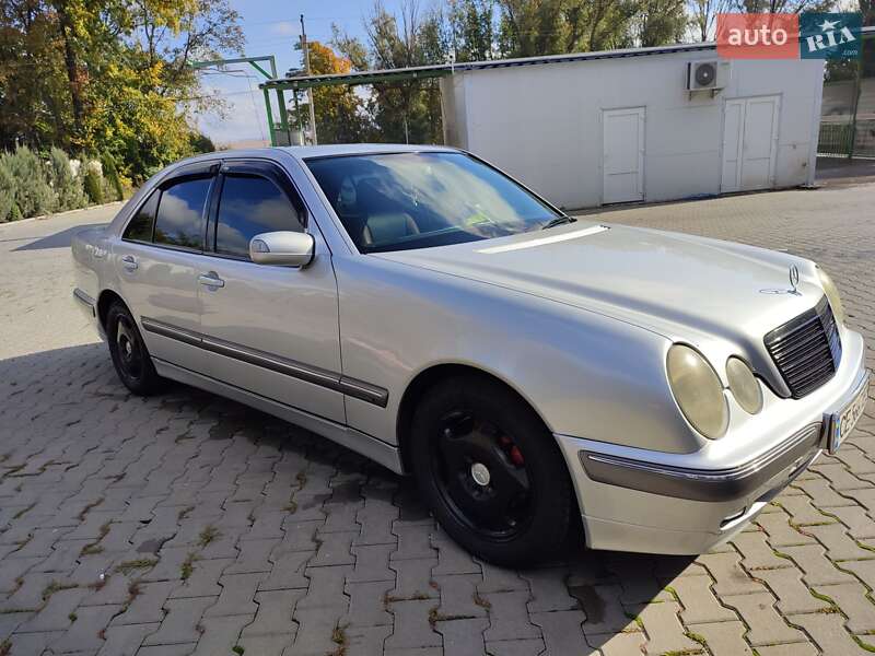 2002 mercedes-benz e 220 cdi