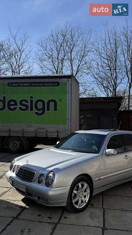 1999 mercedes-benz 210