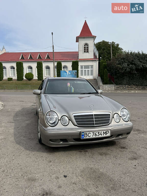 2000 mercedes-benz e-220