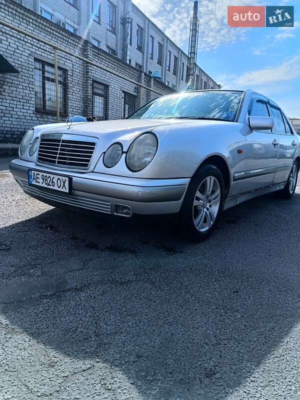 1997 mercedes-benz e-250