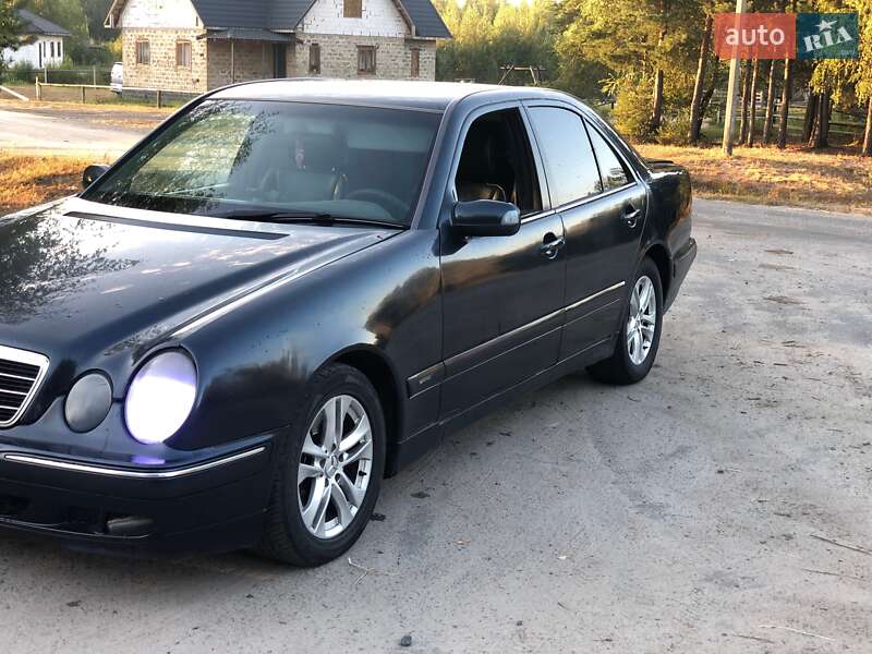 2000 mercedes-benz e-class