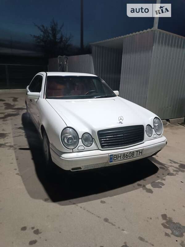 1996 mercedes-benz e 300 d