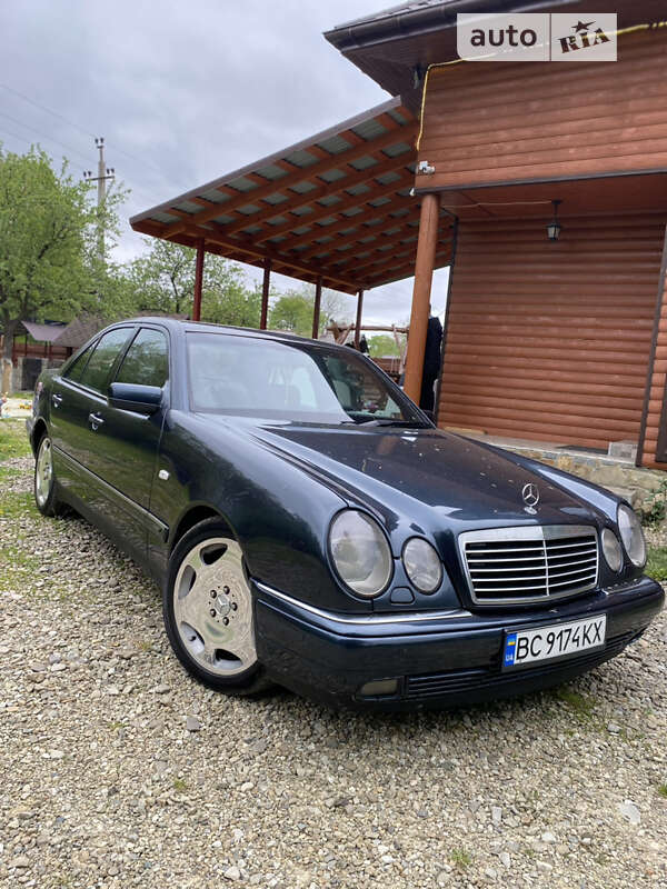 1997 mercedes-benz e-300-