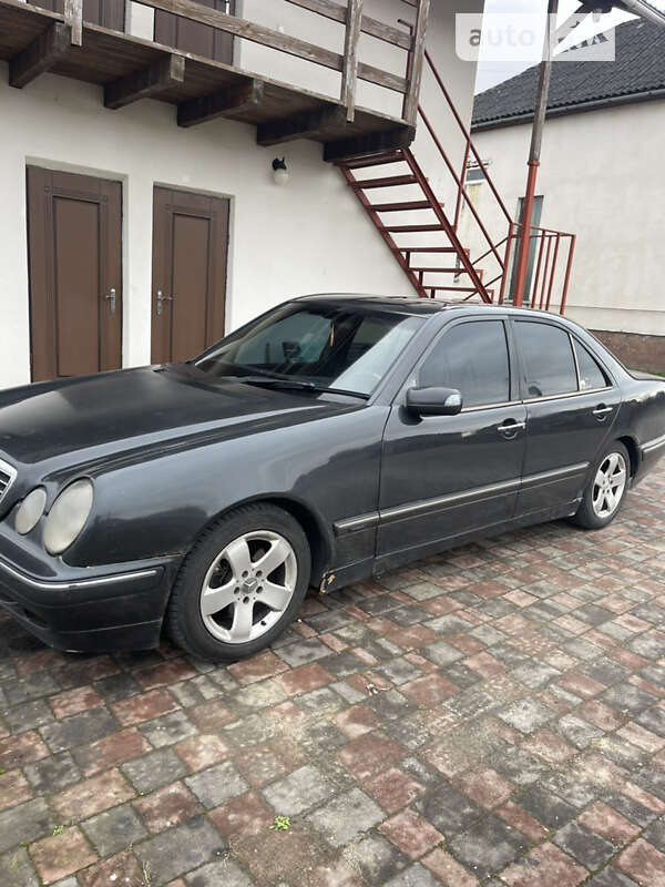 1999 mercedes-benz e 320