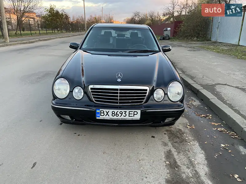 2000 mercedes-benz e-320-