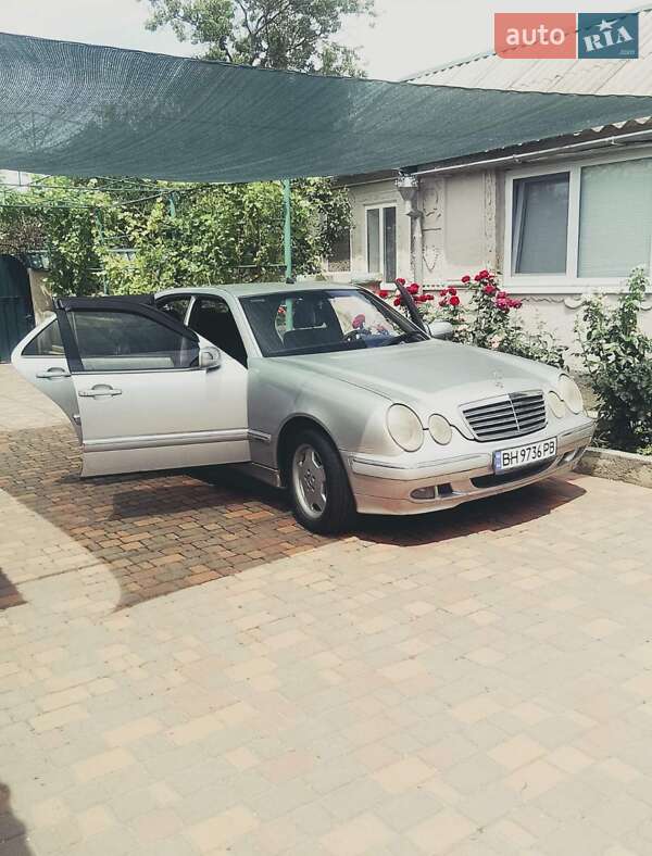 2000 mercedes-benz e-class