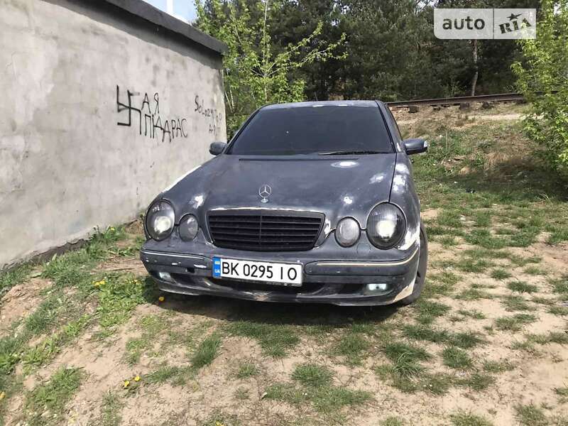 2001 mercedes-benz e 320