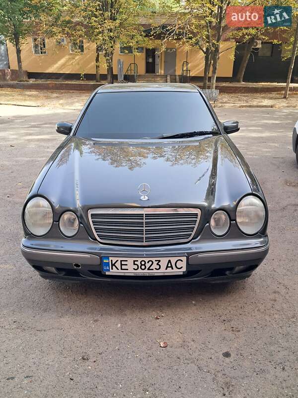 2000 mercedes-benz e-class