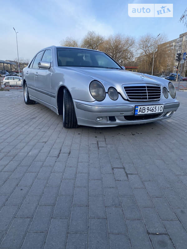 2001 mercedes-benz e 320