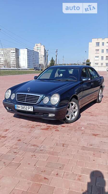 2001 mercedes-benz e 320