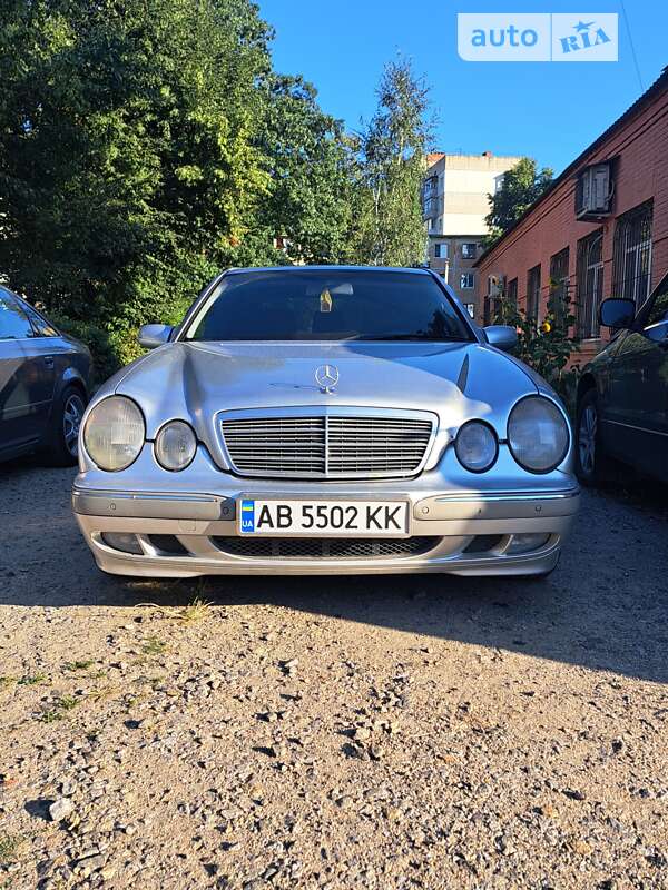2001 mercedes-benz e 320