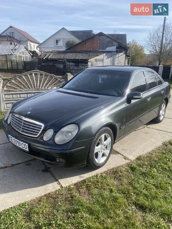 2004 mercedes-benz e-220