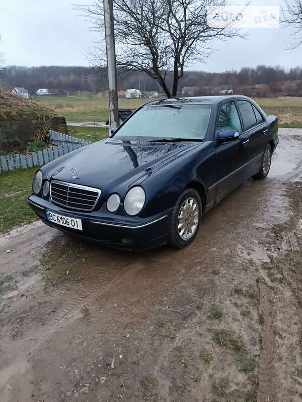 2001 mercedes-benz e 320