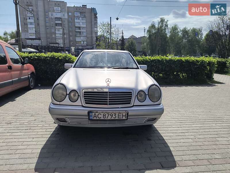 1995 mercedes-benz e-class