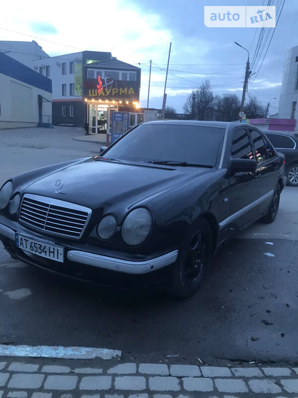 1995 mercedes-benz e 200