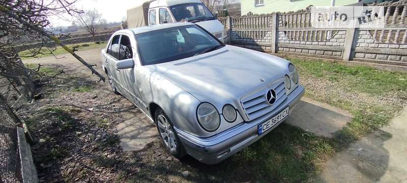 1996 mercedes-benz e 200