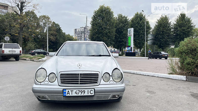 1996 mercedes-benz e 200