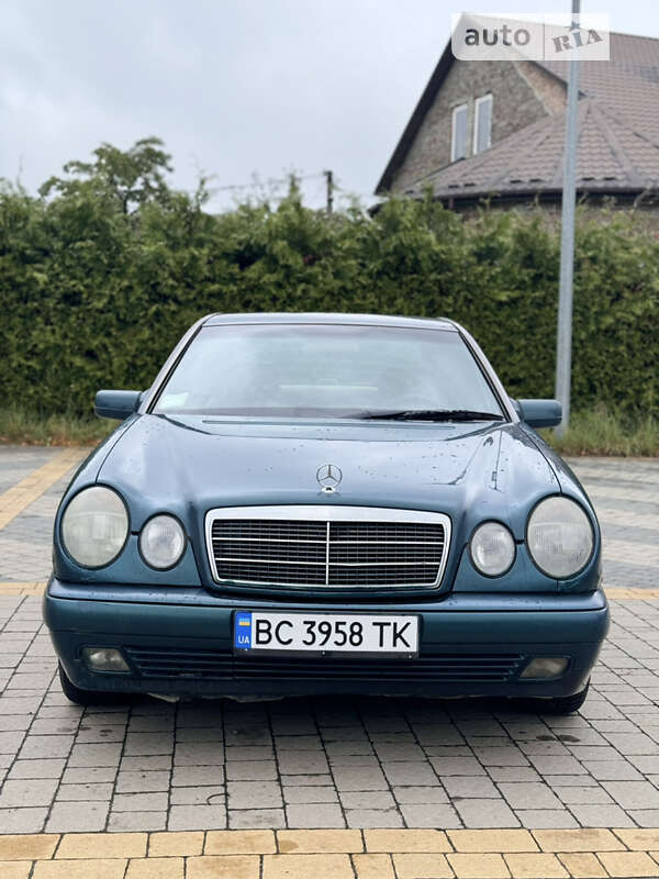 1998 mercedes-benz 200 e
