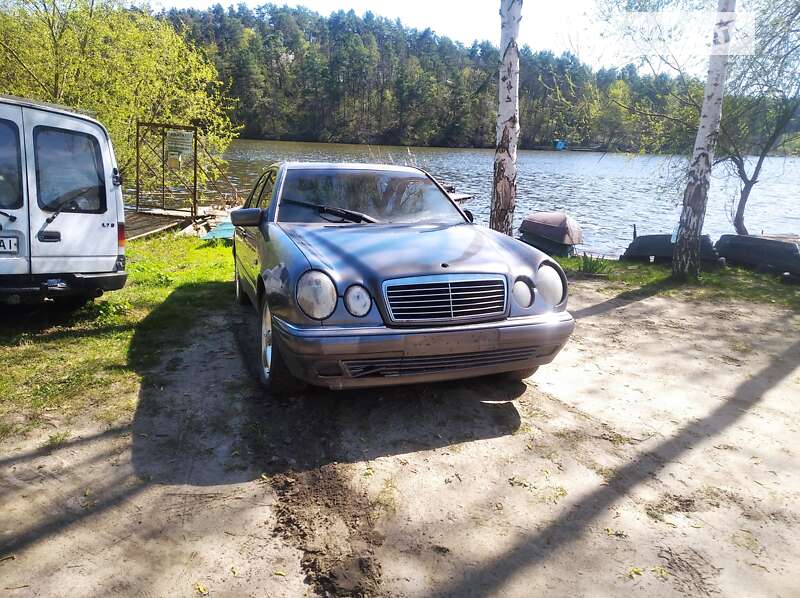 1998 mercedes-benz e-class
