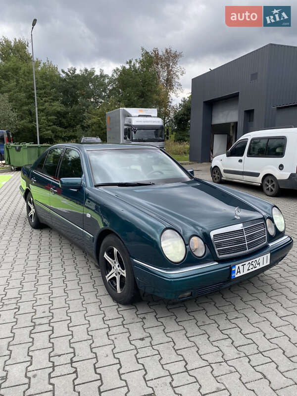 1999 mercedes-benz e 200
