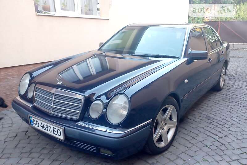 1998 mercedes-benz e 200